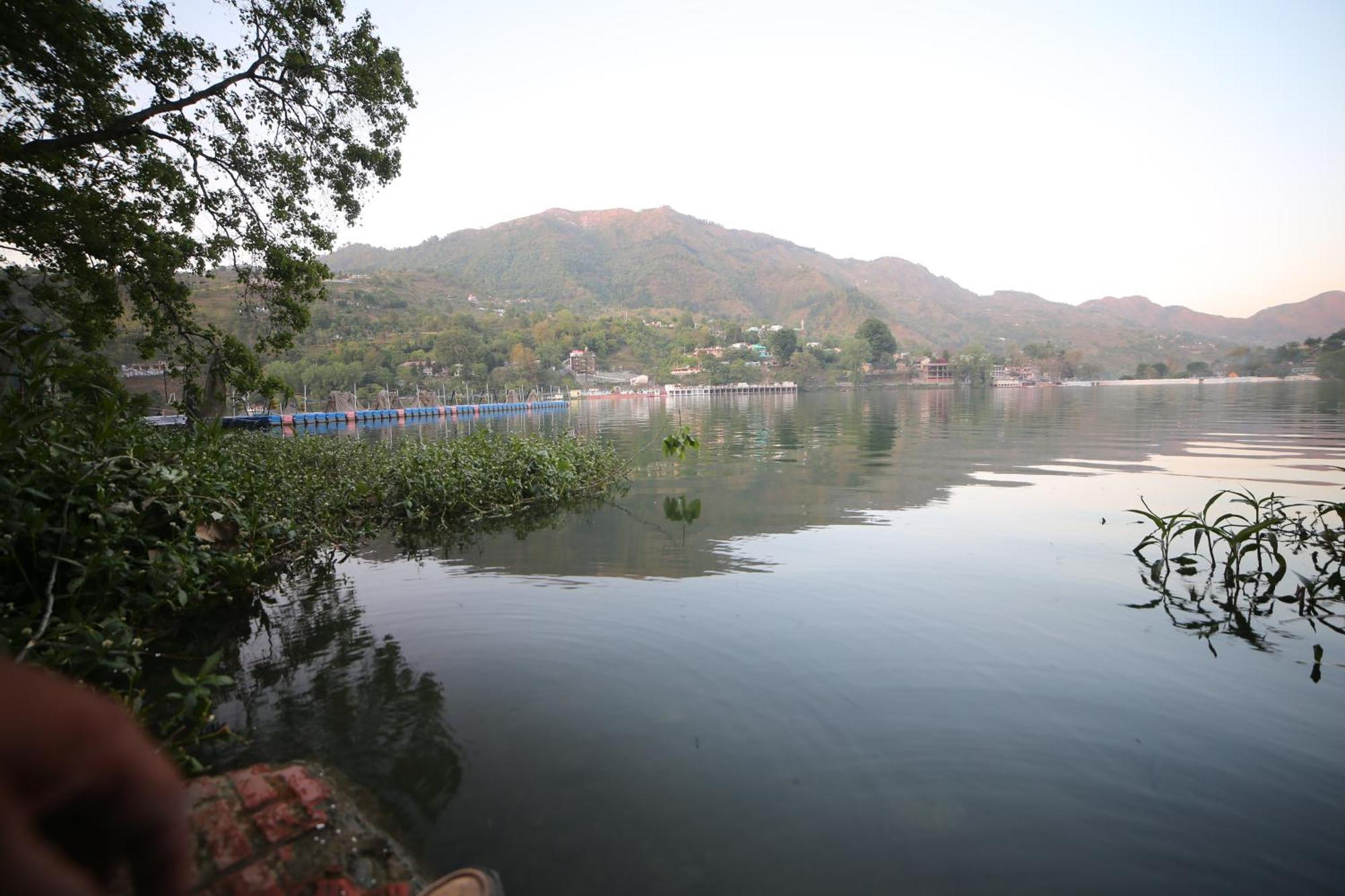 ROYAL ROSETTE LAKE VIEW Bhimtal Nainital Zewnętrze zdjęcie